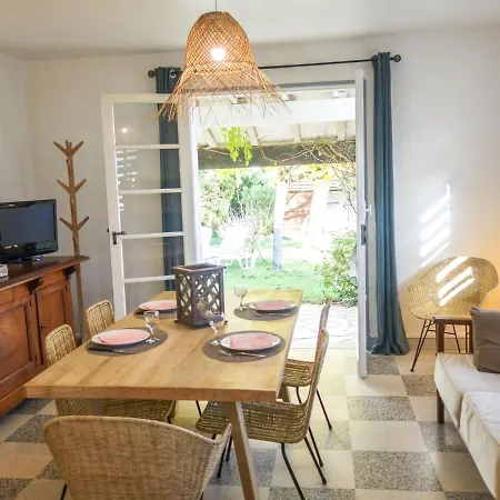 Holiday Bagatelle Tatil Evi *